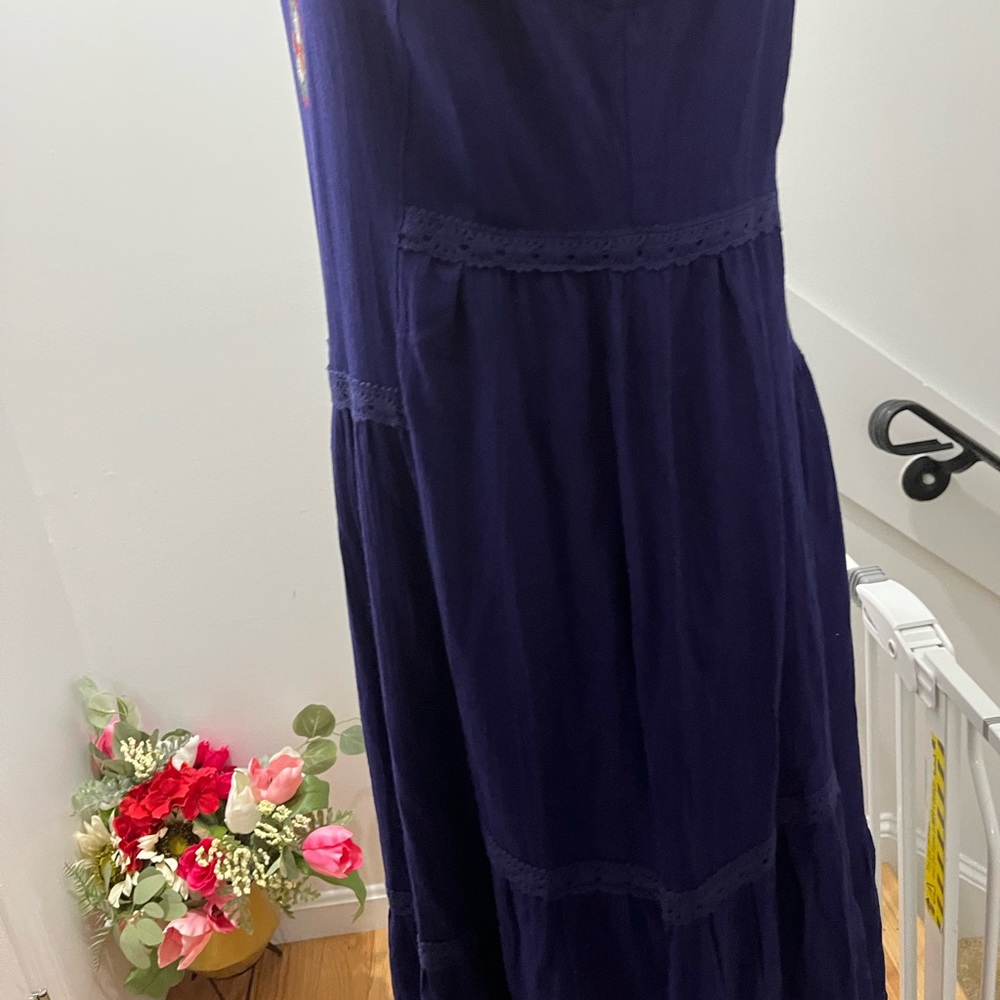 pet free smoke free house long dress with short sleeves